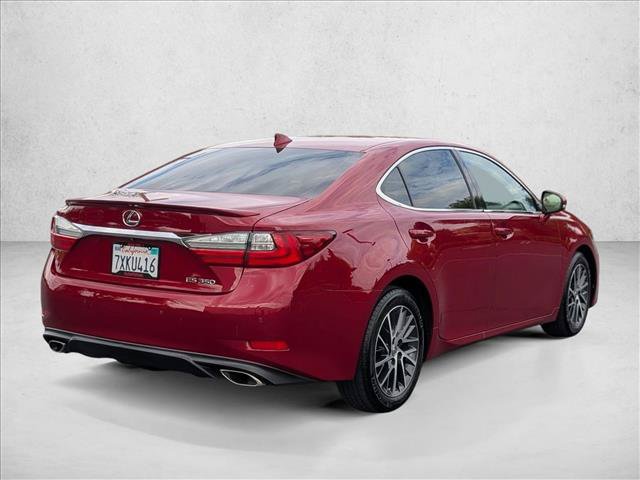 Used 2017 Lexus ES 350 w/ Luxury Package FWD image 6