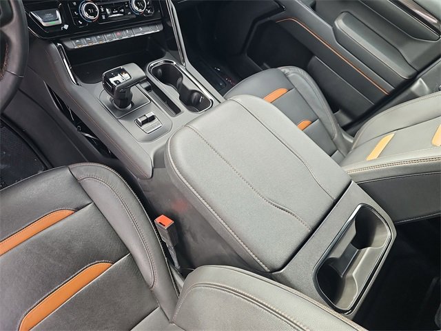 Used 2024 GMC Sierra 1500 AT4 w/ Technology Package image 22