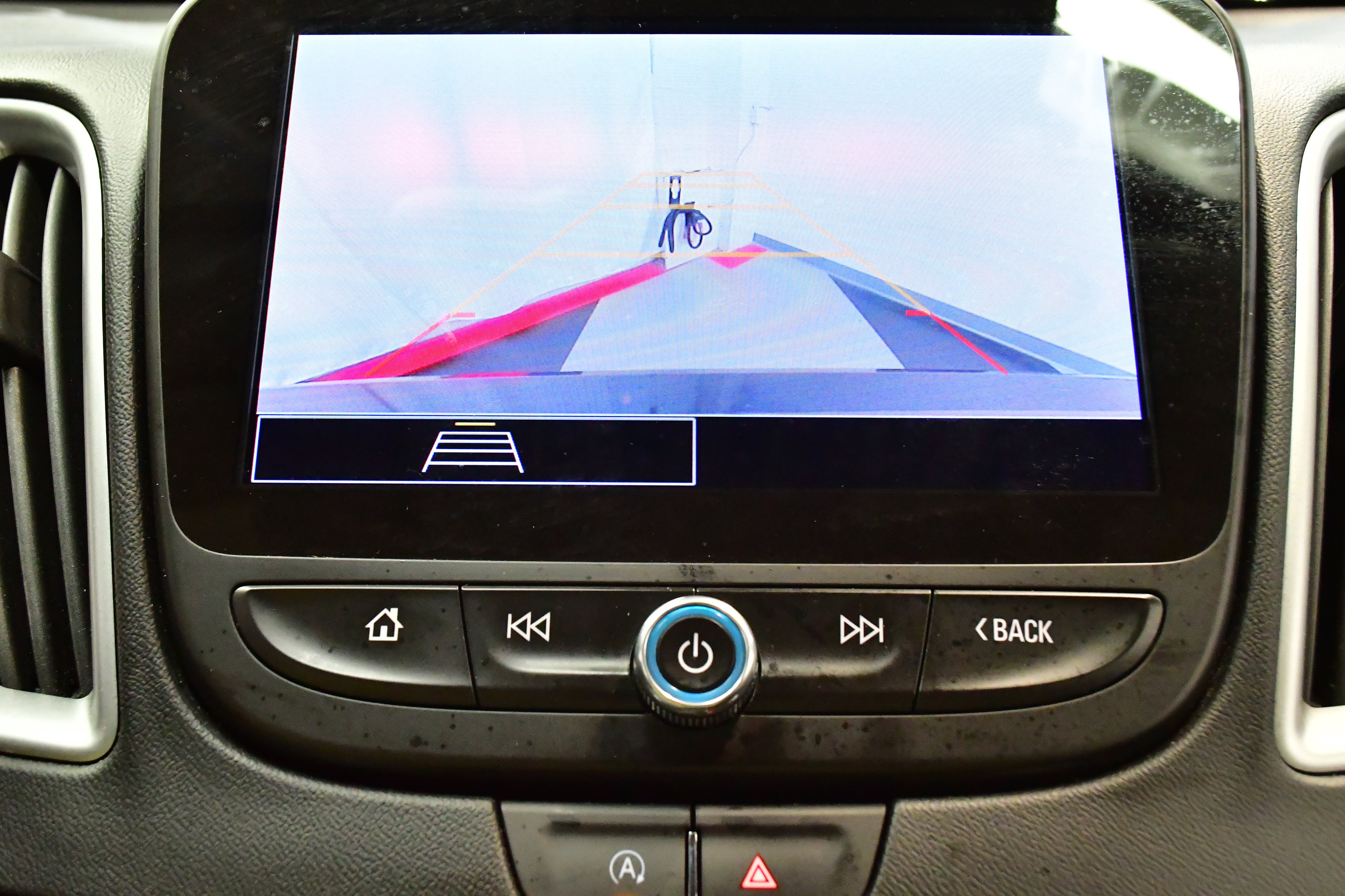 Used 2024 Chevrolet Malibu LT image 46