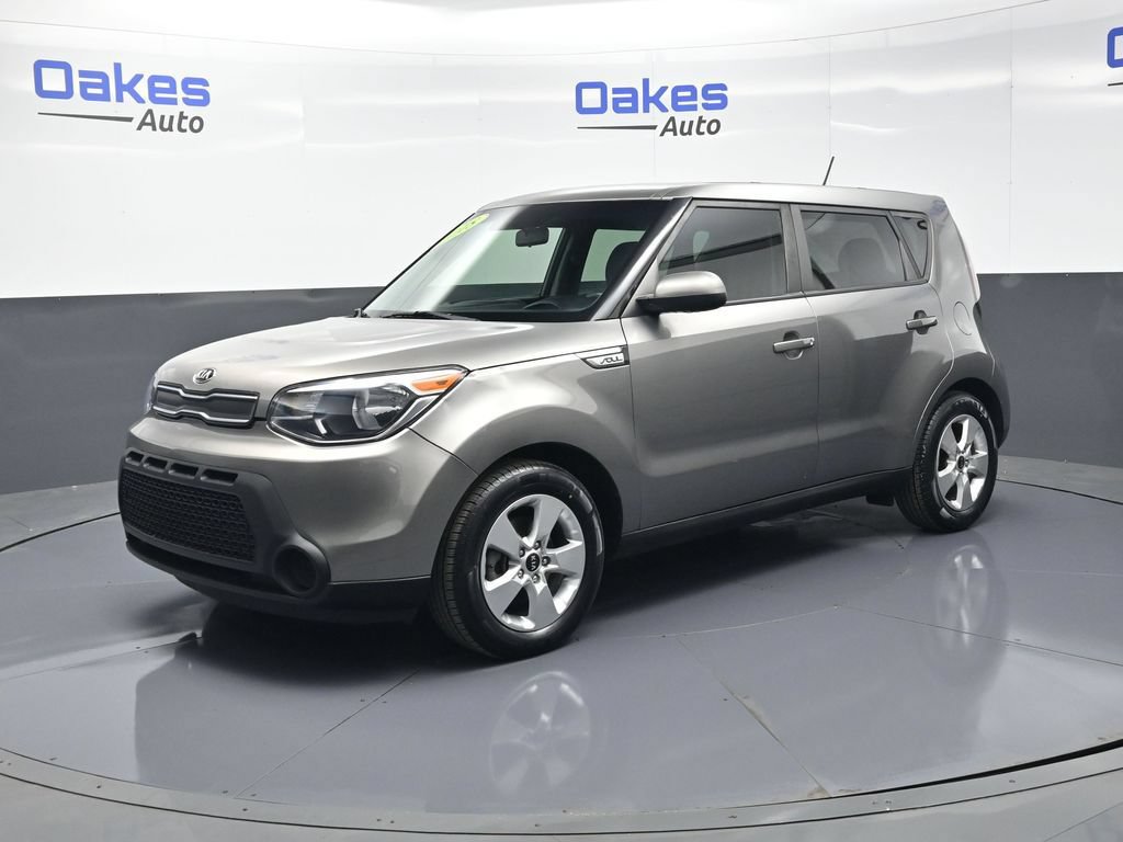Used 2018 Kia Soul w/ Convenience Package FWD image 4