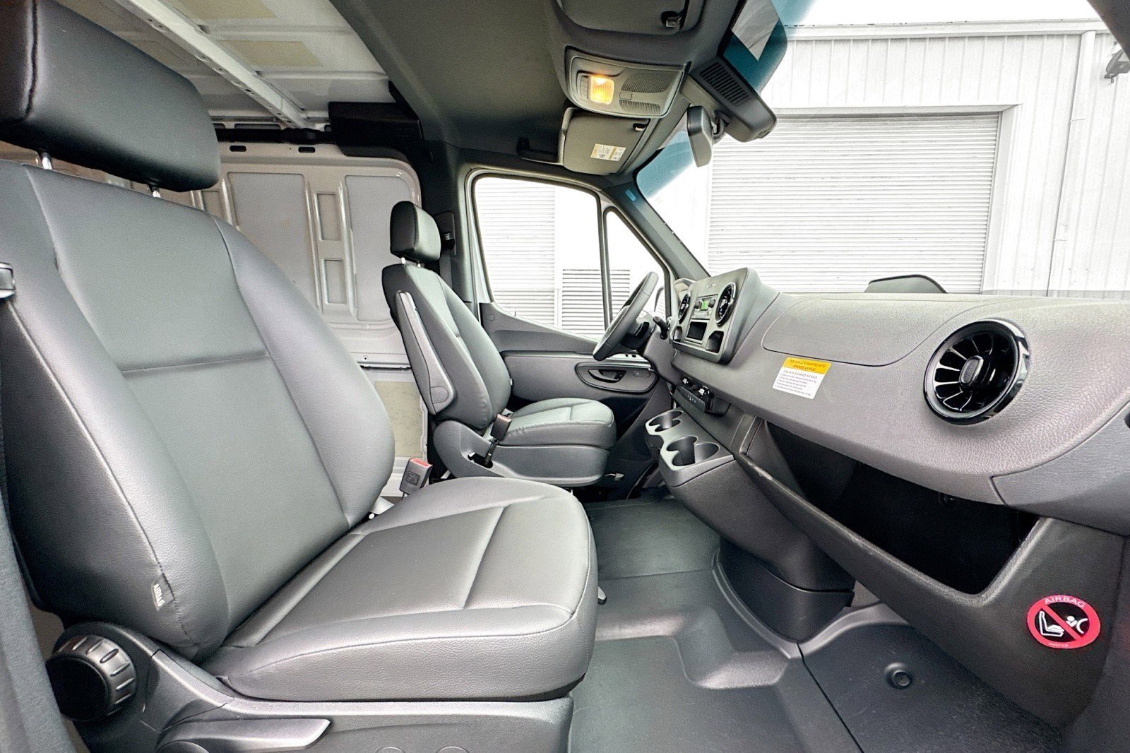 New 2025 Mercedes-Benz Sprinter 2500 image 21