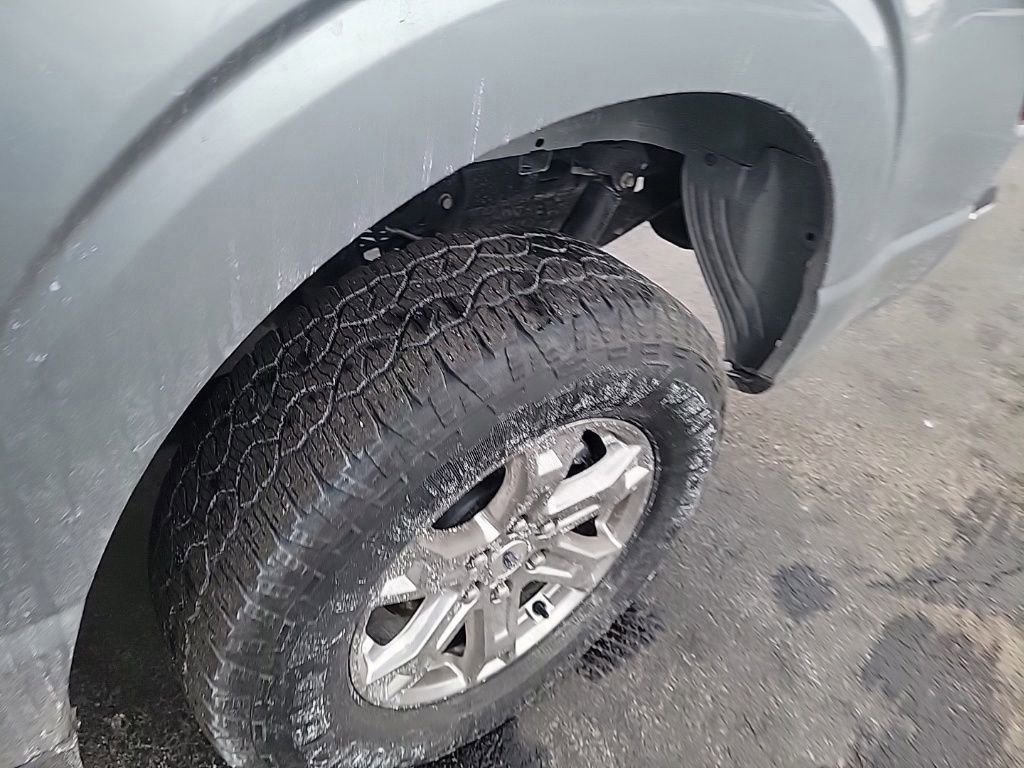 Certified 2022 Ford F150 Lariat w/ Equipment Group 502A High image 27