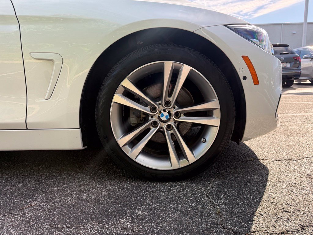Used 2019 BMW 430i xDrive Convertible w/ Executive Package AWD/4WD image 16