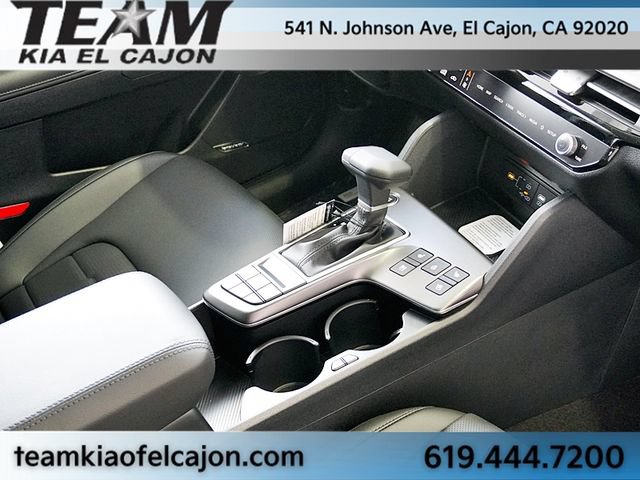 New 2026 Kia Sportage SX FWD image 13