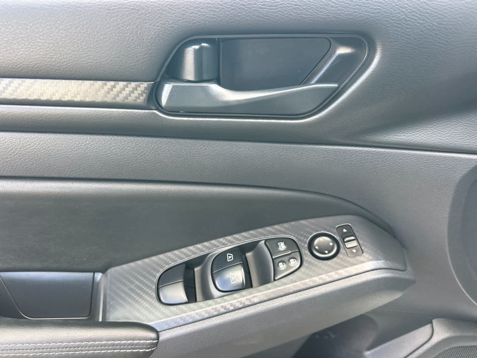 Used 2026 Nissan Altima 2.5 SV FWD image 13
