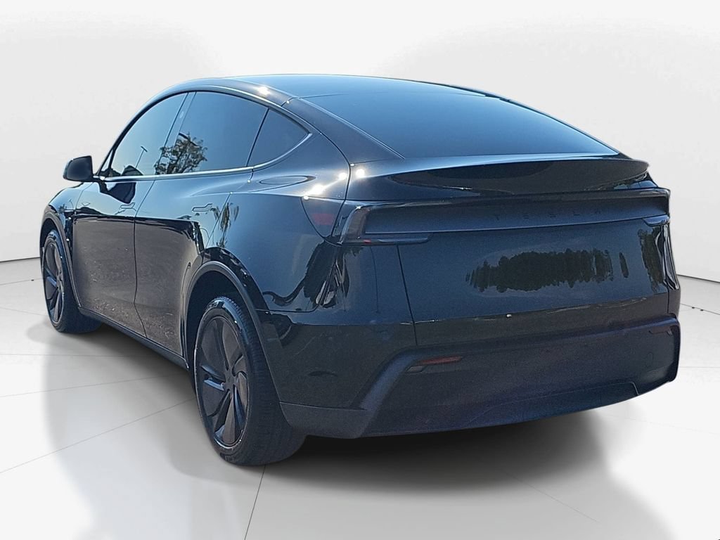 Used 2026 Tesla Model Y 2WD image 8