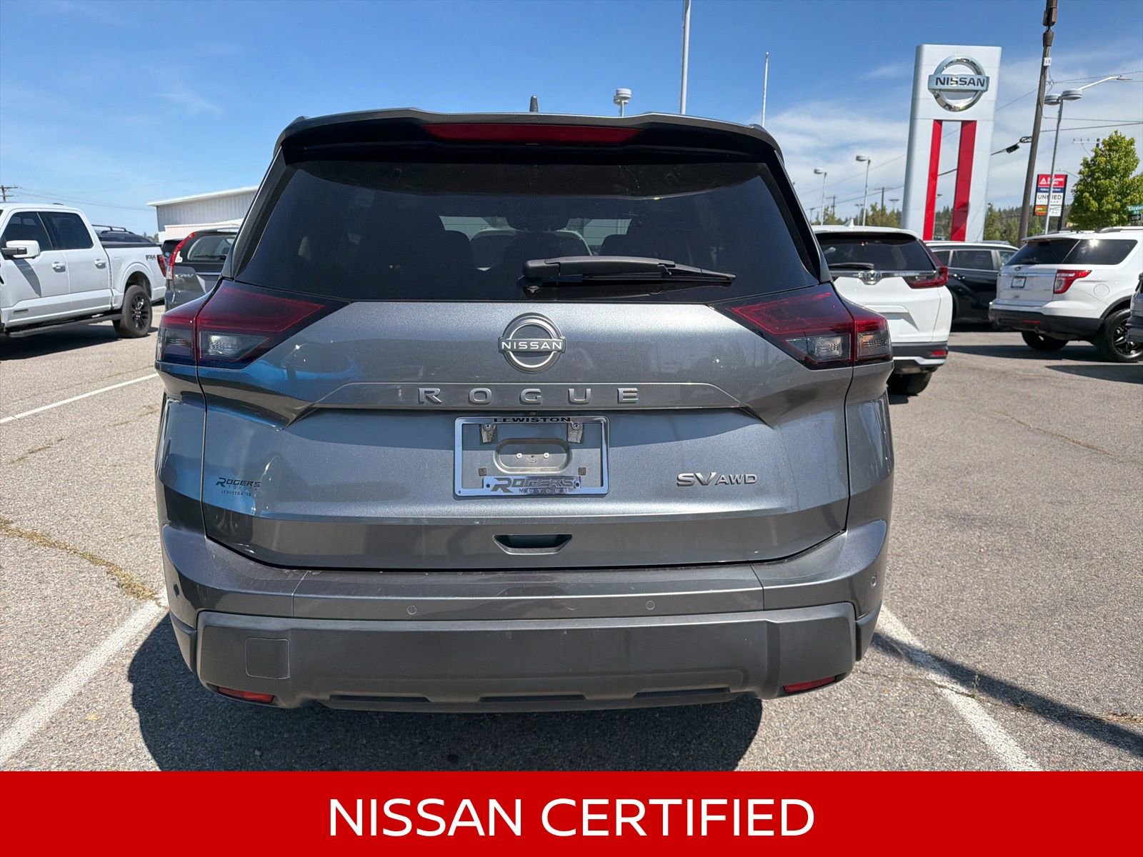 Certified 2024 Nissan Rogue SV AWD/4WD image 12