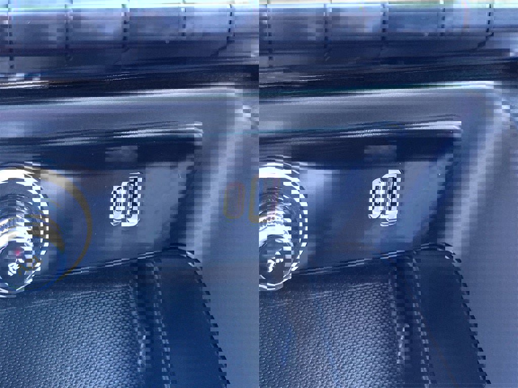 Used 2024 Dodge Hornet R/T Plus image 13