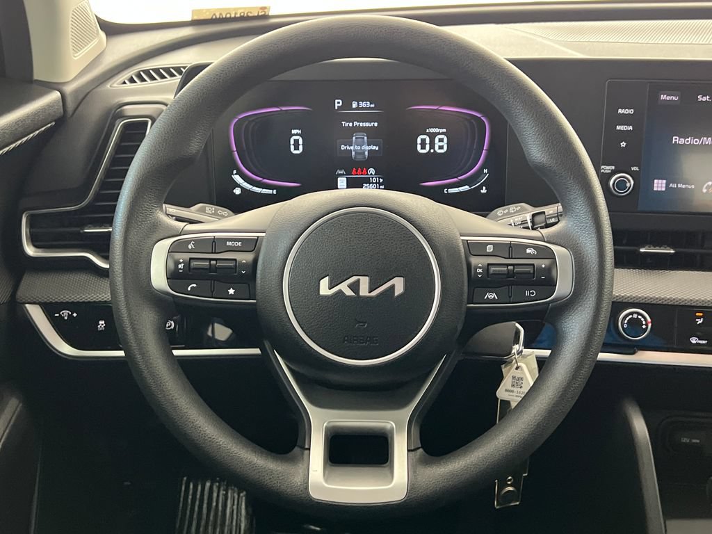 Used 2023 Kia Sportage LX FWD image 16