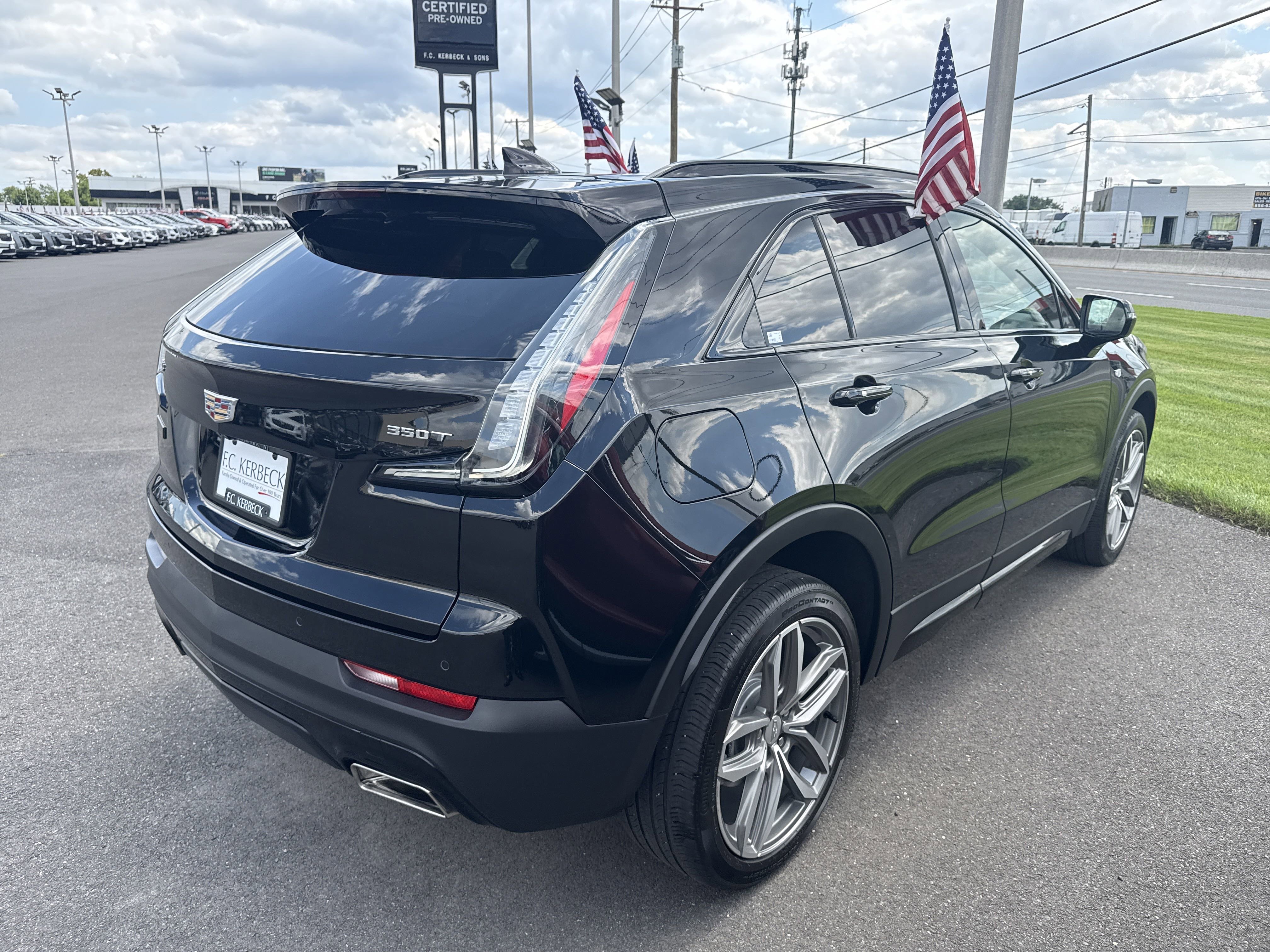 Used 2023 Cadillac XT4 Sport image 6
