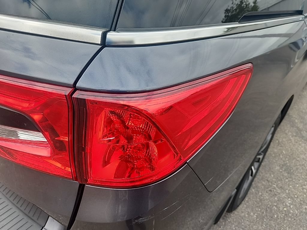 Used 2023 Honda Odyssey EX-L image 14