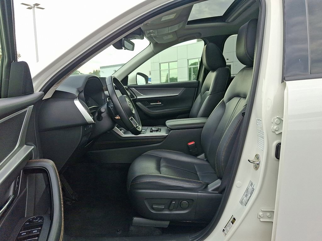 Used 2024 MAZDA CX-90 3.3 Turbo w/ Preferred Plus image 15