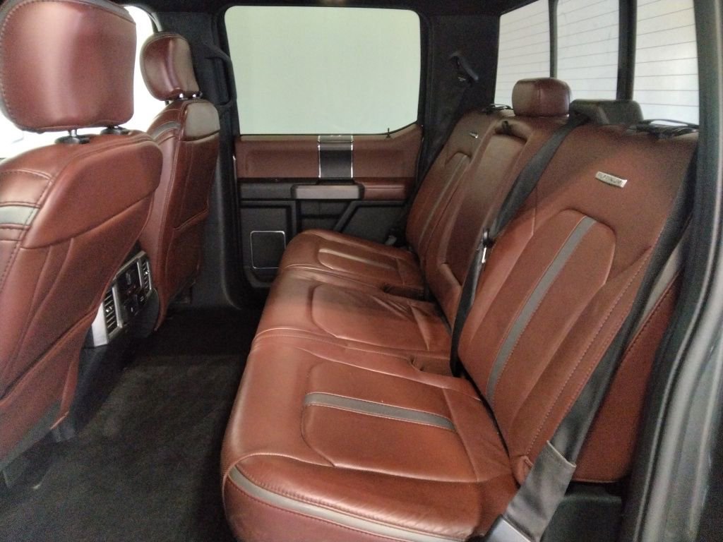 Used 2018 Ford F150 Platinum w/ Equipment Group 701A Luxury image 39