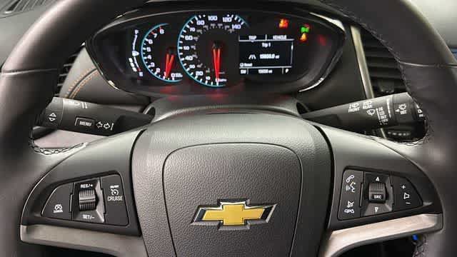 Used 2018 Chevrolet Trax LT w/ LT Convenience Package AWD/4WD image 16