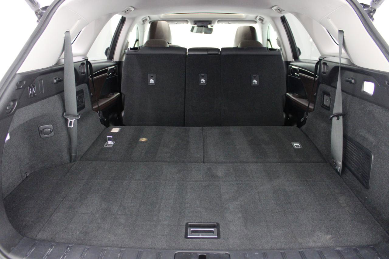 Used 2019 Lexus RX 350L Luxury image 76