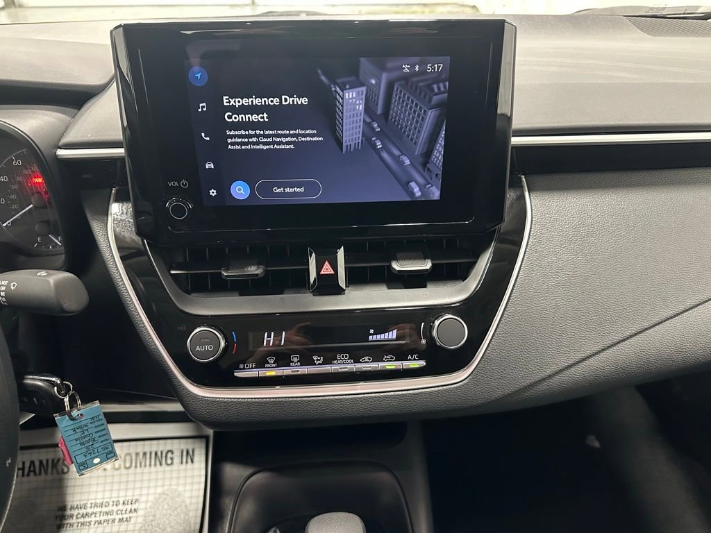 Used 2025 Toyota Corolla LE image 25