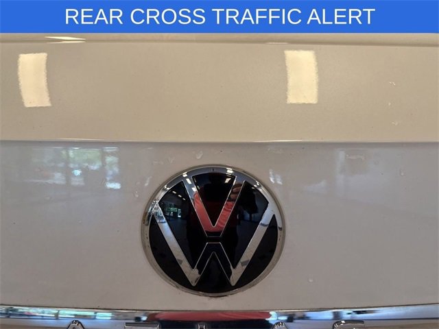 Used 2023 Volkswagen Atlas Cross Sport SEL image 11