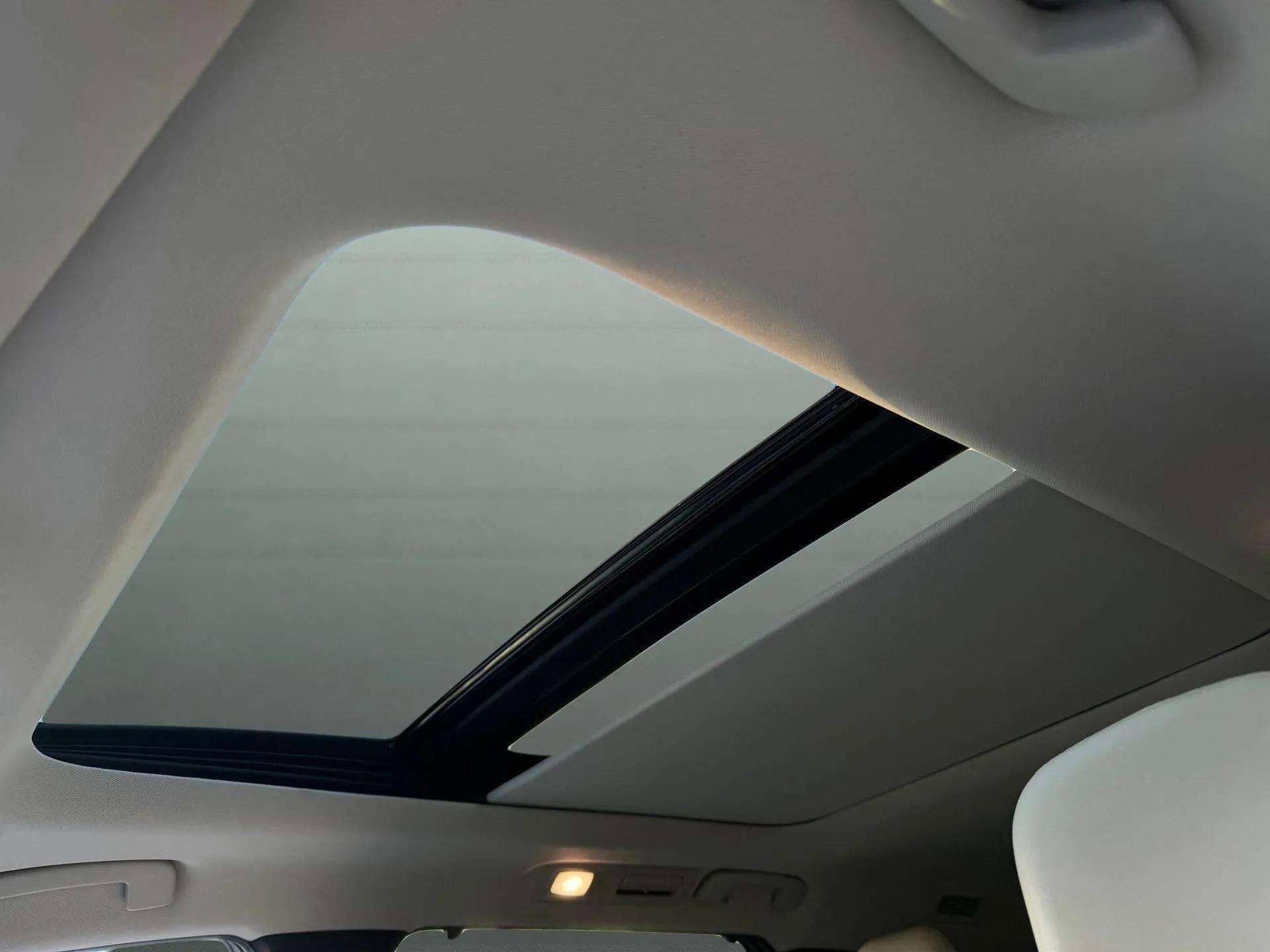 Used 2023 INFINITI QX60 Luxe w/ Cargo Package image 34