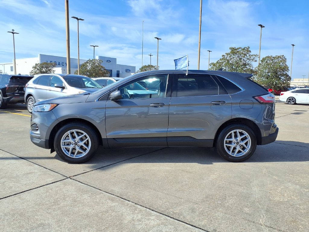 Certified 2024 Ford Edge SEL AWD/4WD image 3