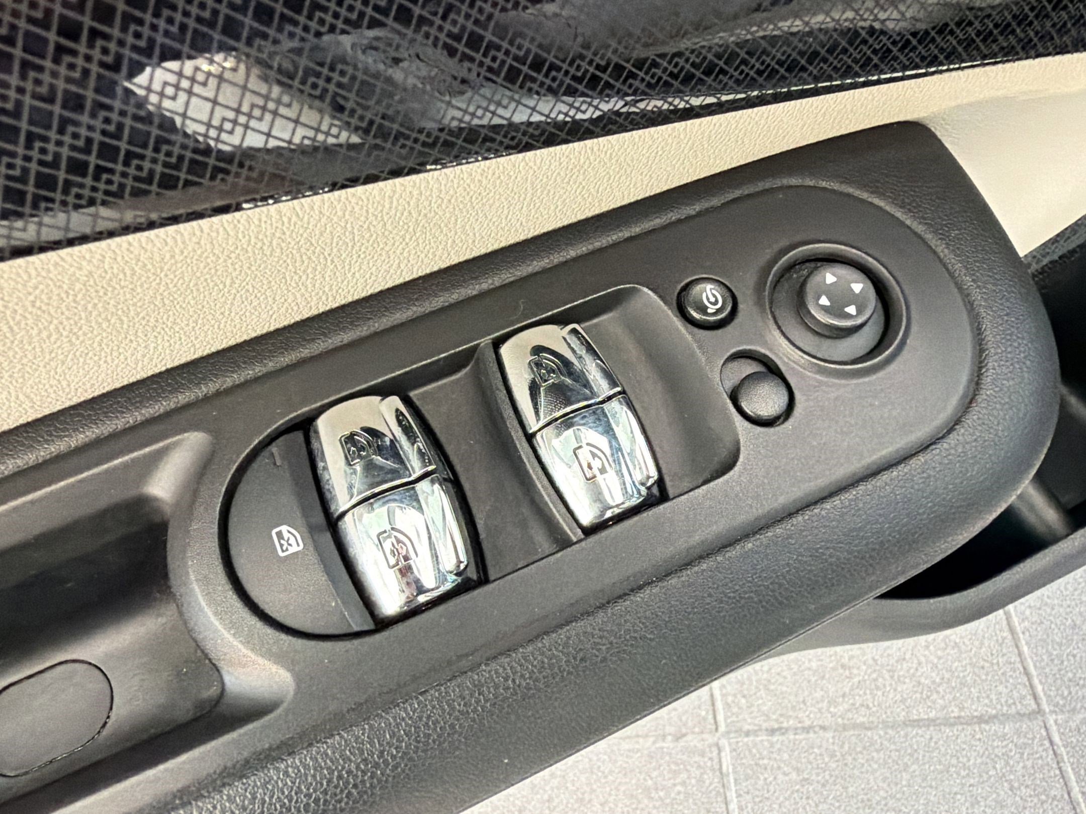 Used 2023 MINI Cooper Clubman S image 13