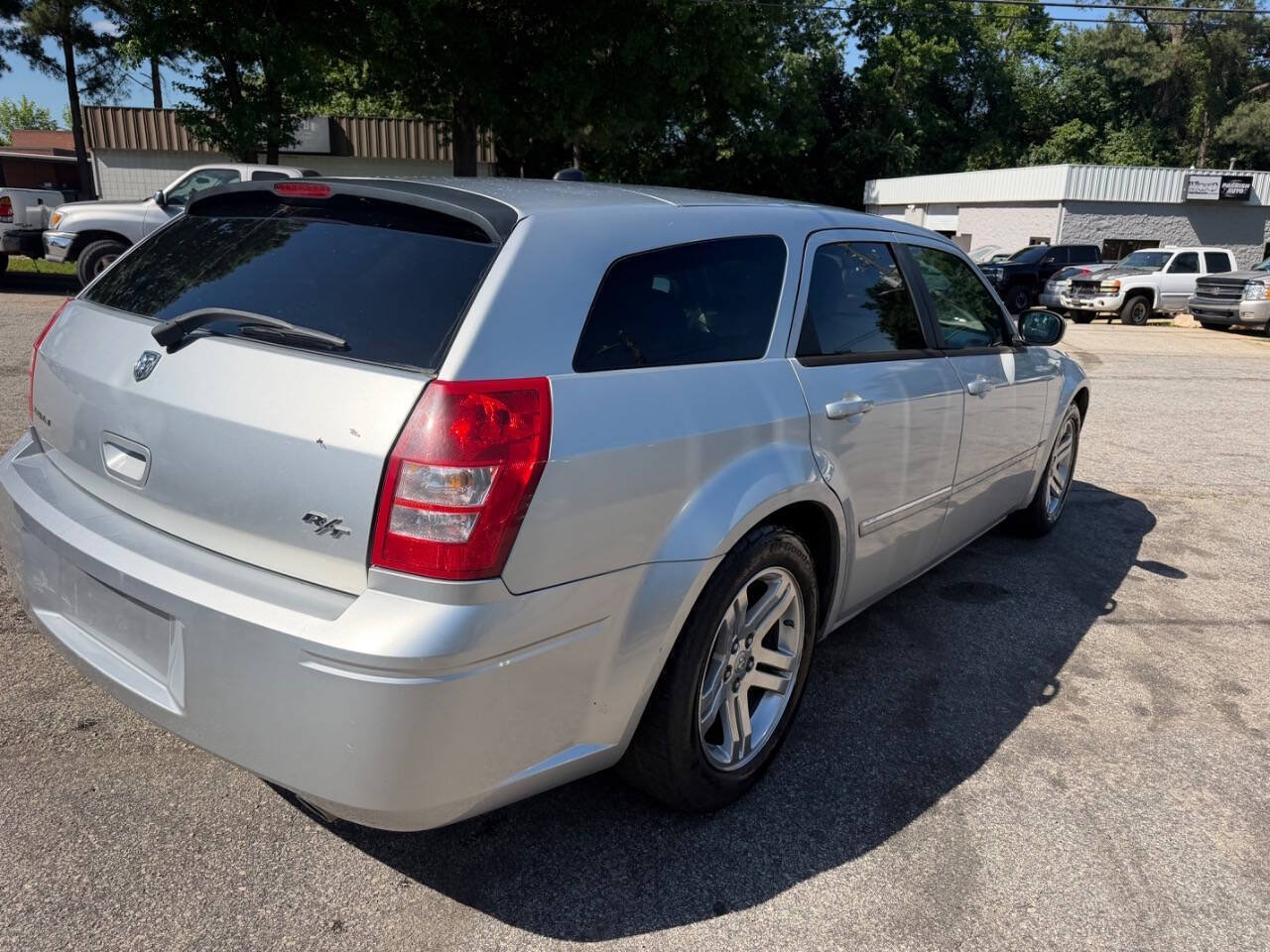Used 2006 Dodge Magnum R/T w/ Convenience Group II RWD image 6