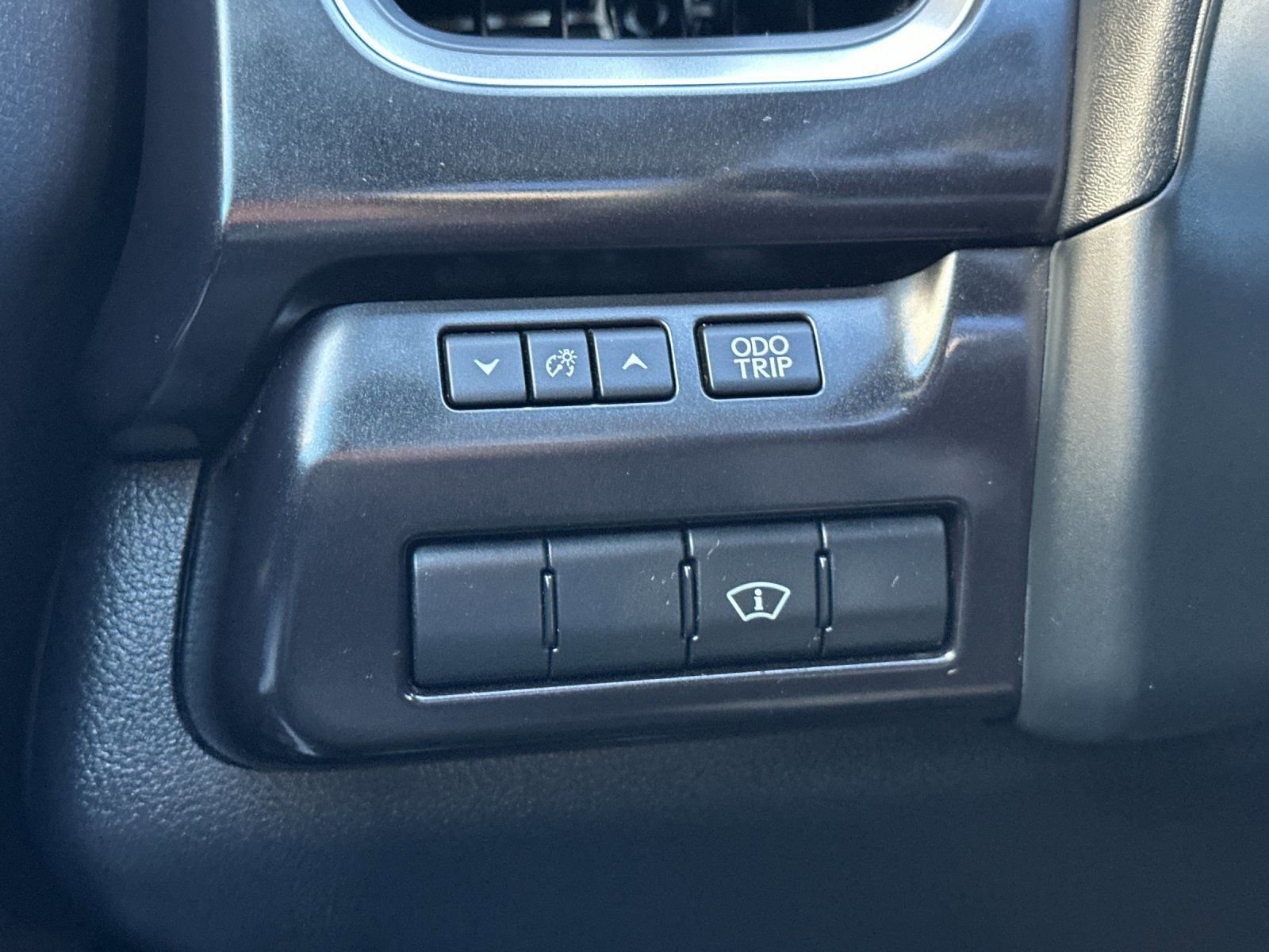 Used 2023 Lexus UX 250h F Sport w/ Accessory Package (Z2) image 32