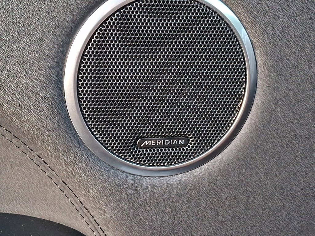 Used 2022 Land Rover Range Rover Sport SVR image 22