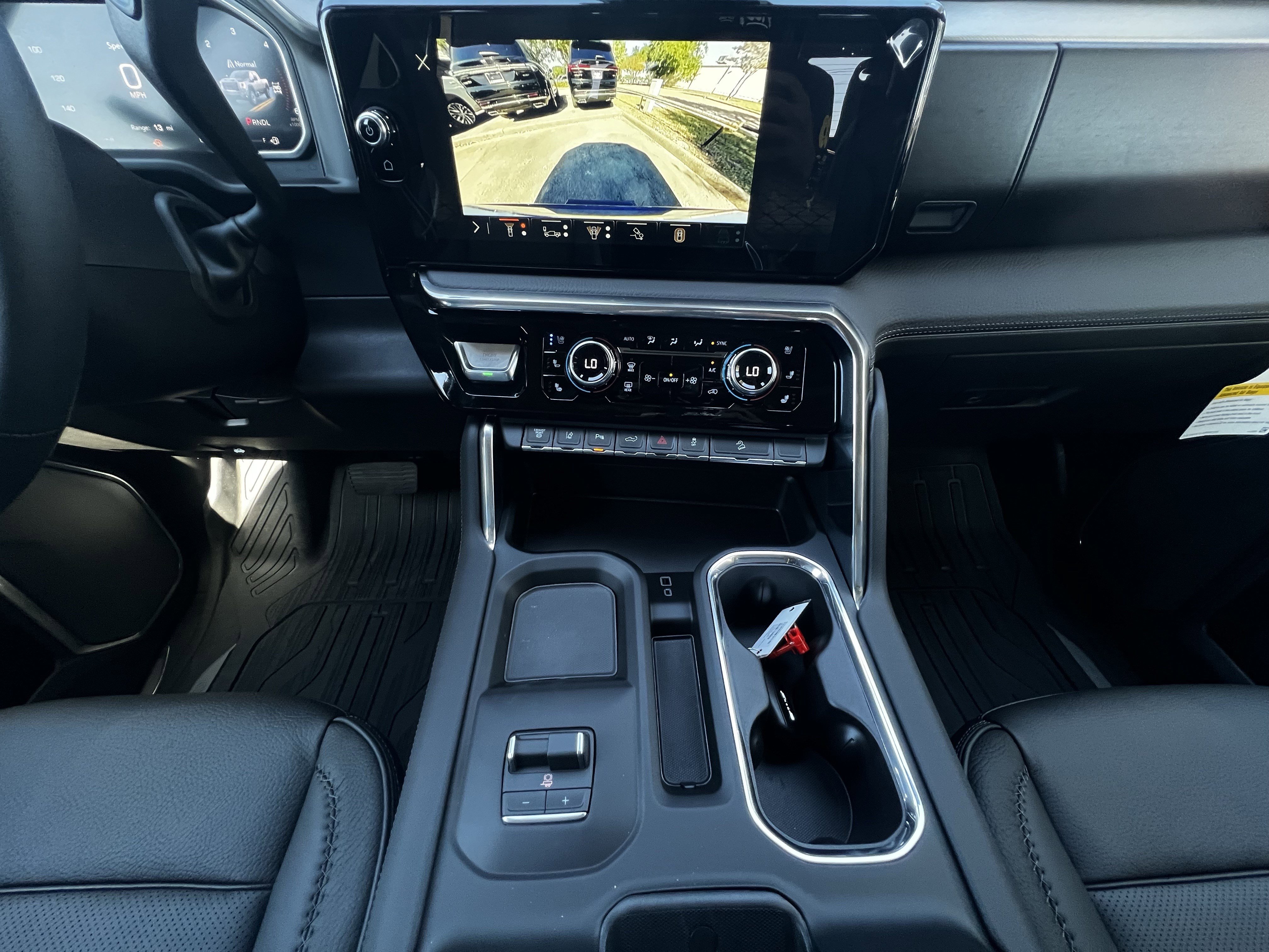 New 2026 GMC Sierra 2500 Denali w/ Denali Reserve Package image 14