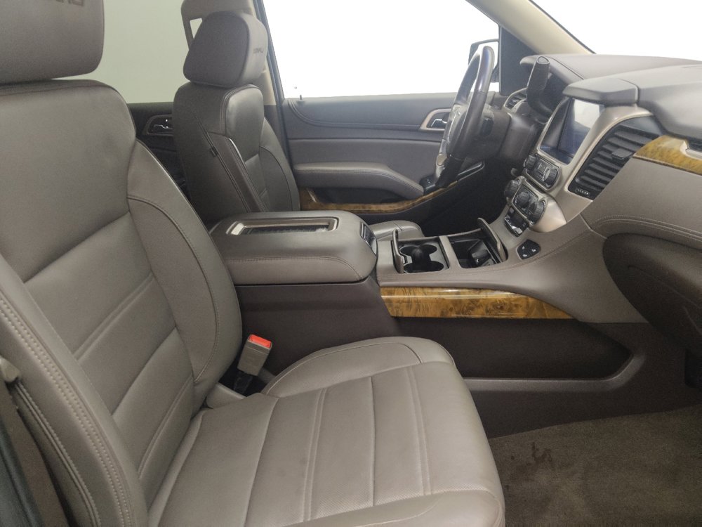 Used 2017 GMC Yukon XL Denali w/ Open Road Package AWD/4WD image 21