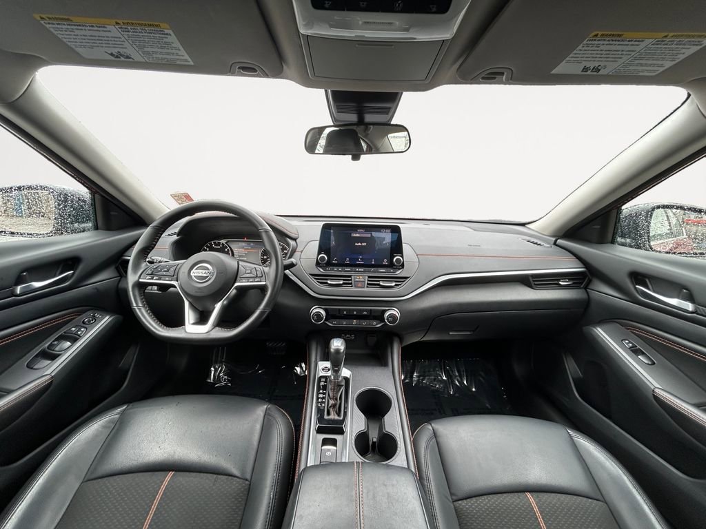 Used 2022 Nissan Altima 2.5 SR image 13