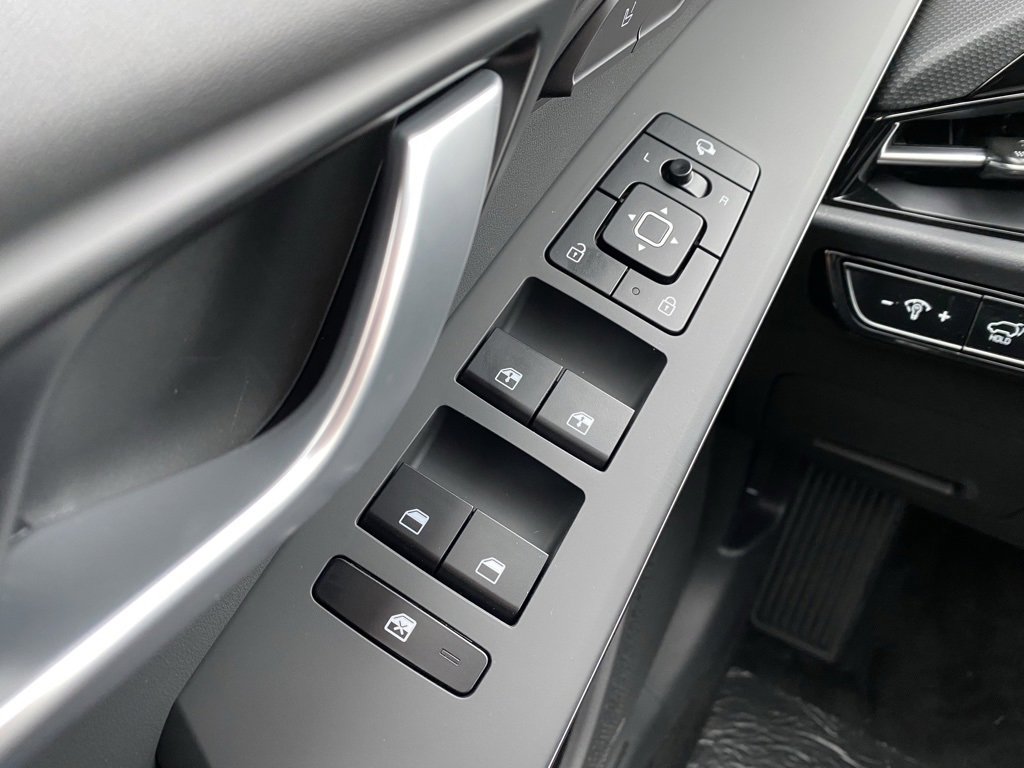 New 2026 Kia Niro SX image 22