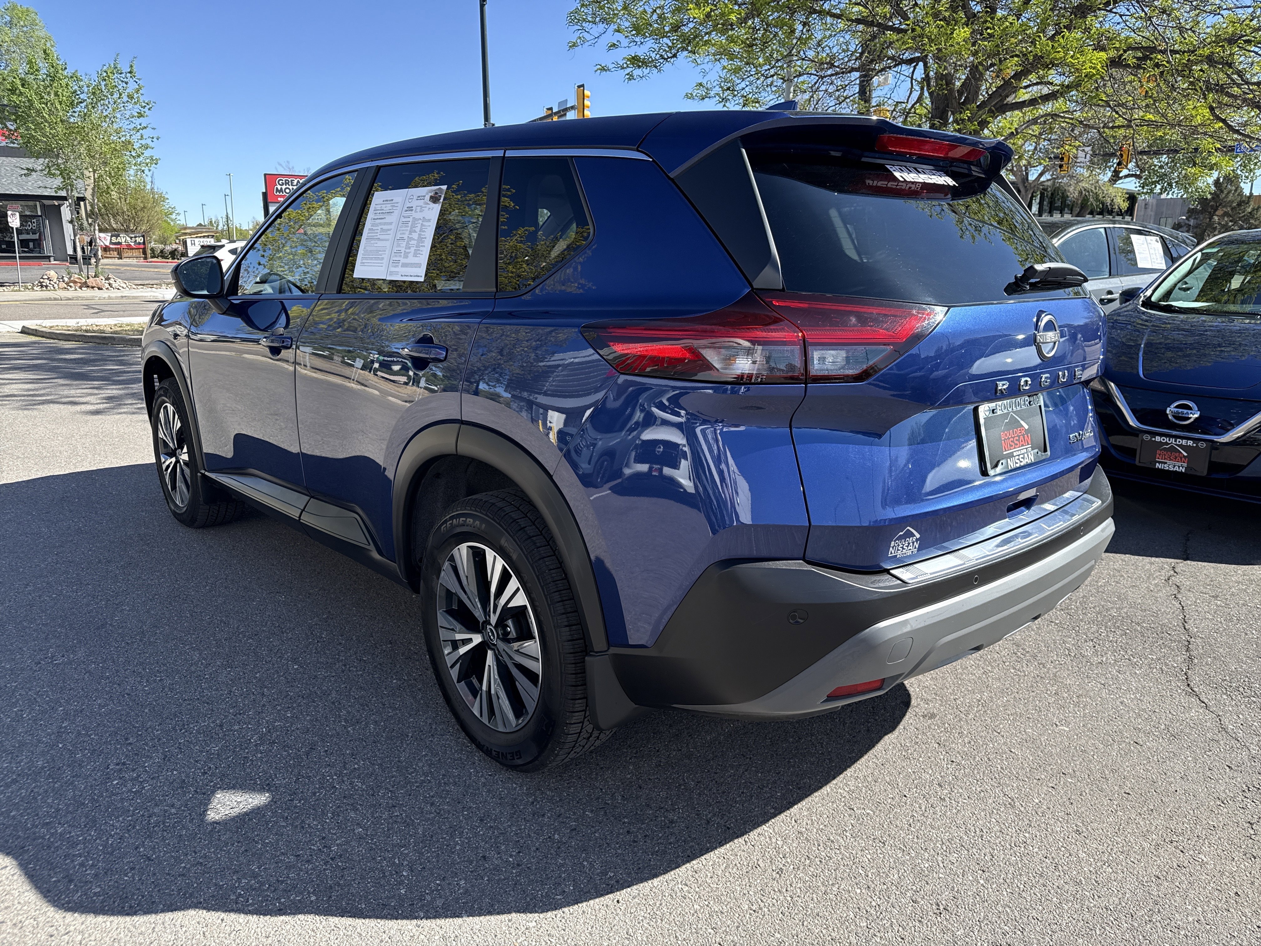 Certified 2023 Nissan Rogue SV image 7