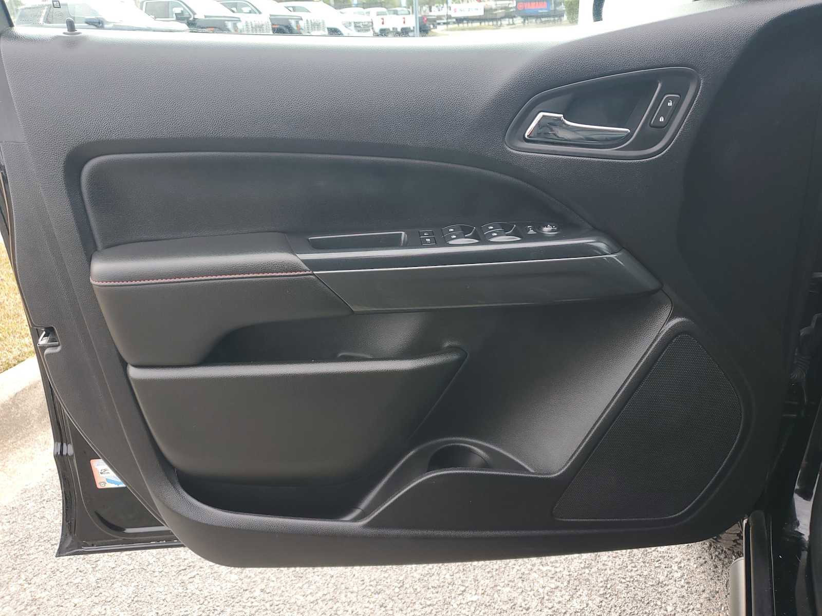 Used 2019 GMC Canyon All Terrain w/ Trailering Package image 15