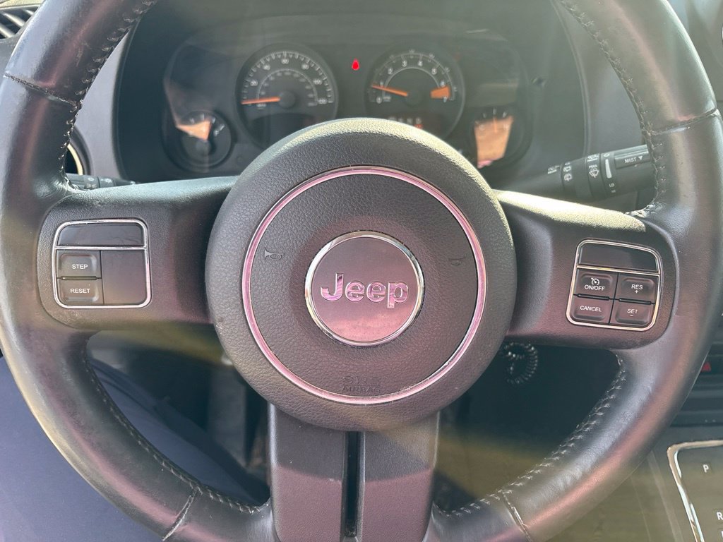 Used 2015 Jeep Patriot High Altitude AWD/4WD image 15