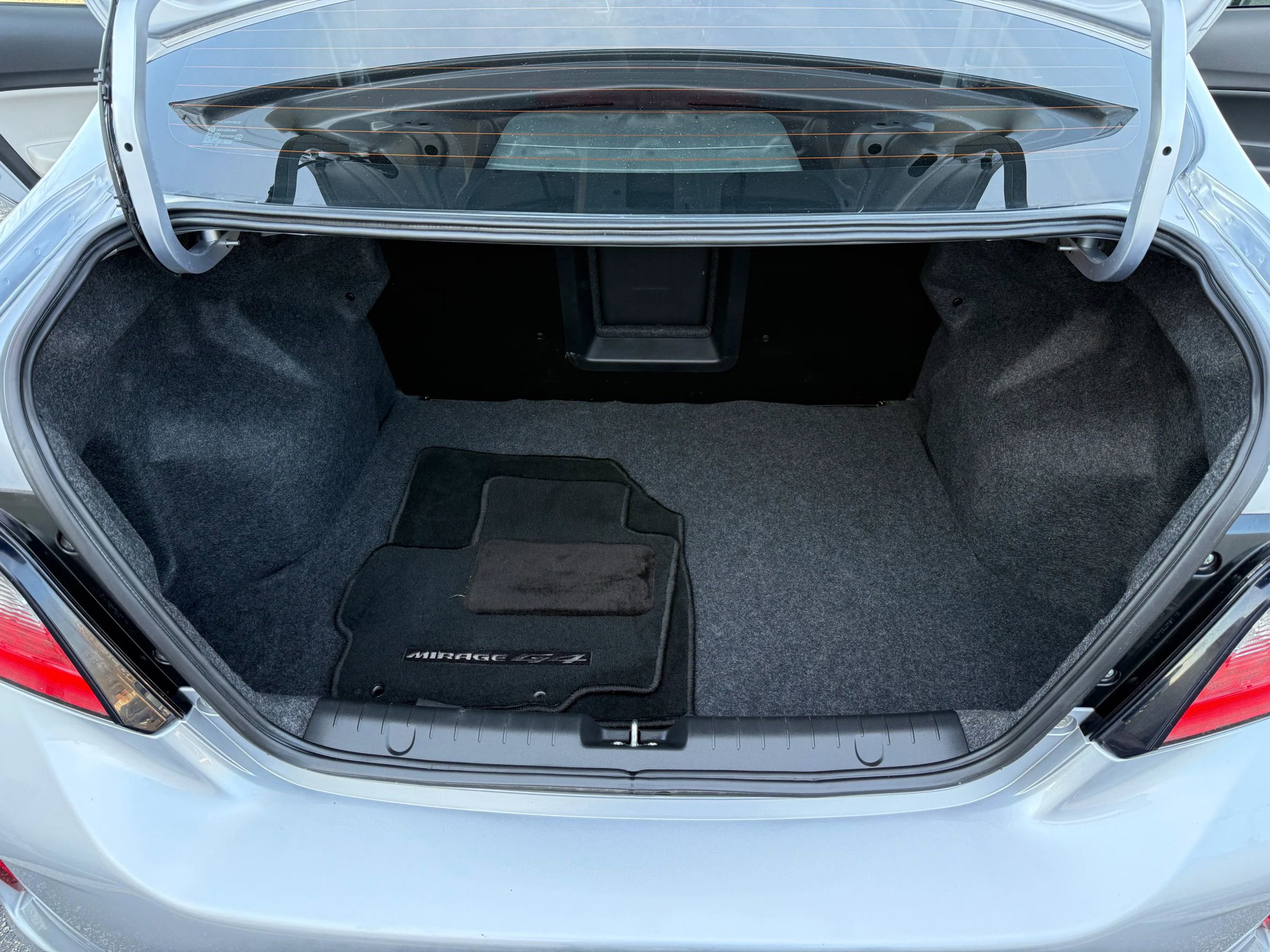 Used 2022 Mitsubishi Mirage G4 ES FWD image 27