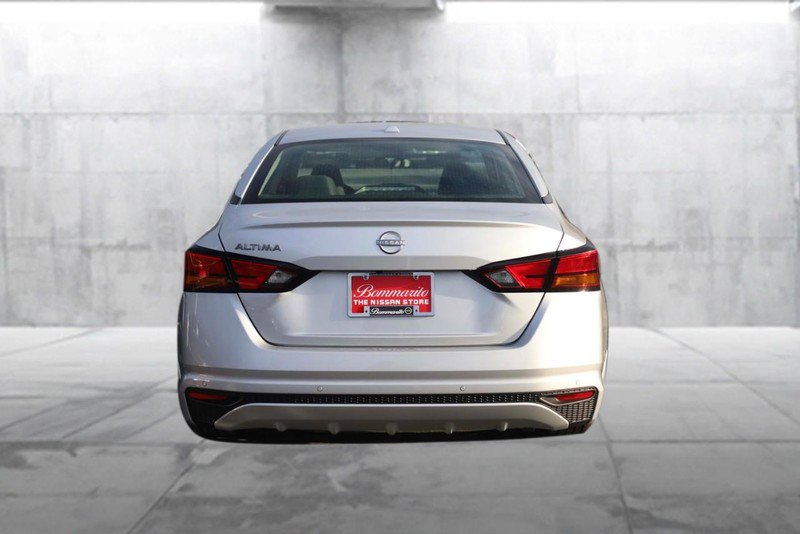 New 2025 Nissan Altima 2.5 SV image 6