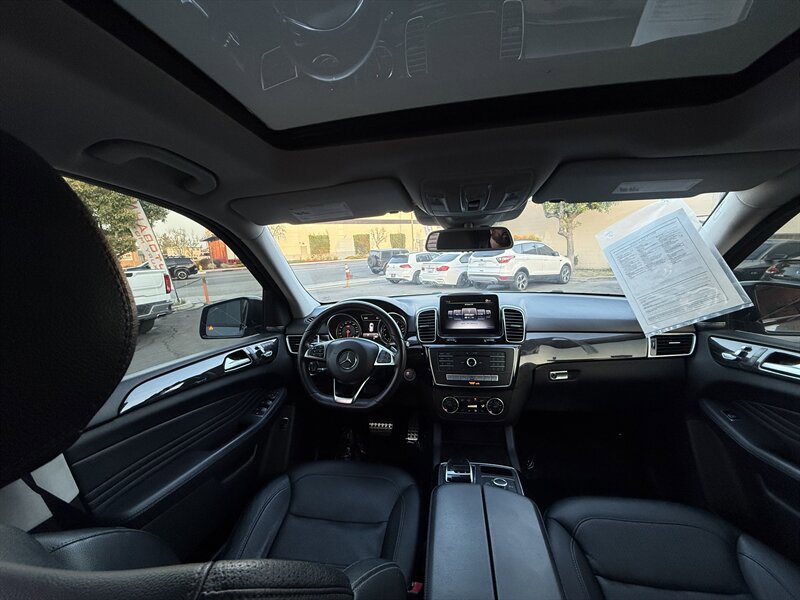 Used 2017 Mercedes-Benz GLE 350 image 29