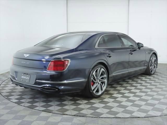 Used 2025 Bentley Flying Spur Plug-In Hybrid image 5