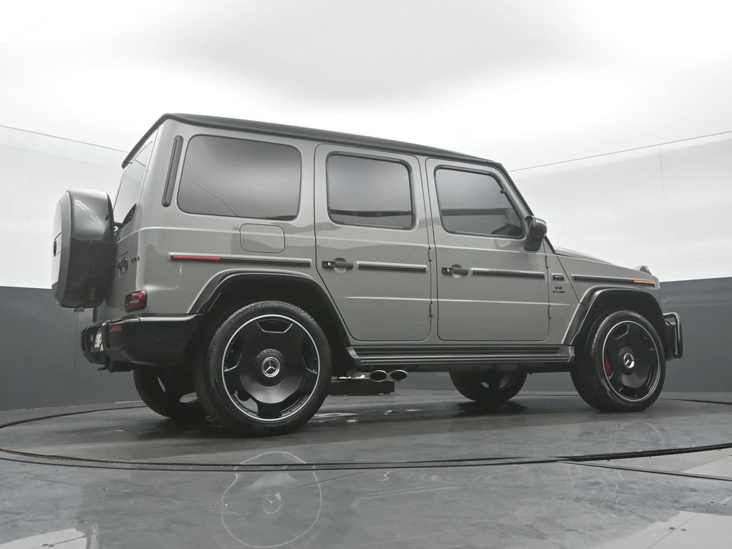 Used 2022 Mercedes-Benz G 63 AMG 4MATIC w/ AMG Night Package Plus image 32
