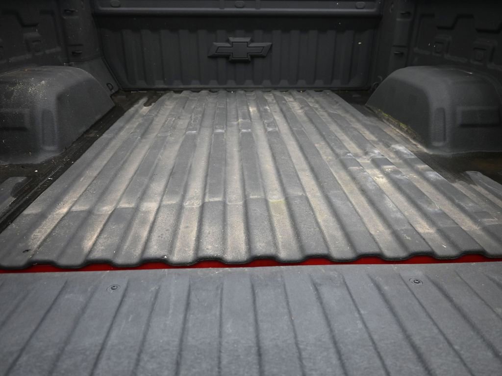 Used 2021 Chevrolet Silverado 1500 LT w/ All Star Edition Plus image 9