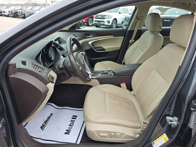 Used 2011 Buick Regal CXL image 9