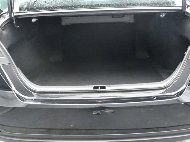 Used 2025 Toyota Camry LE image 11