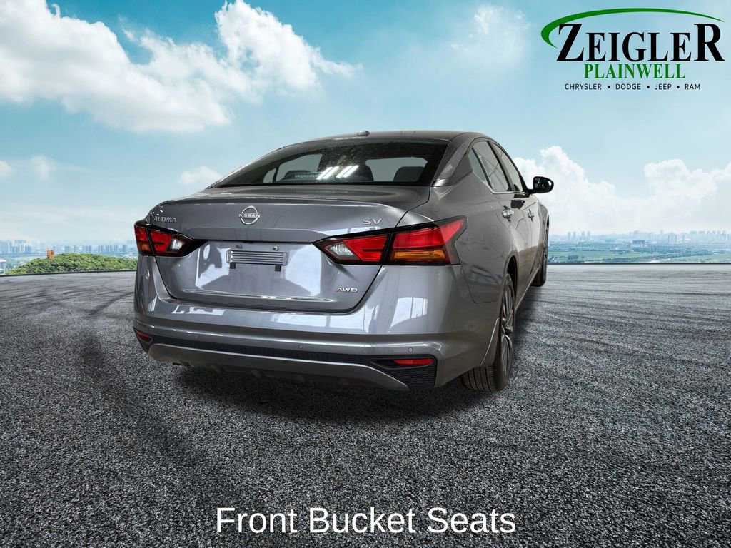 Used 2024 Nissan Altima 2.5 SV image 8