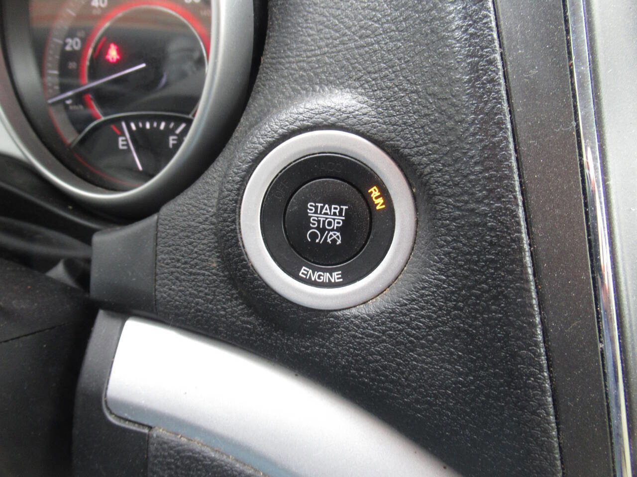 Used 2016 Dodge Journey SE w/ Safe & Sound Group image 19