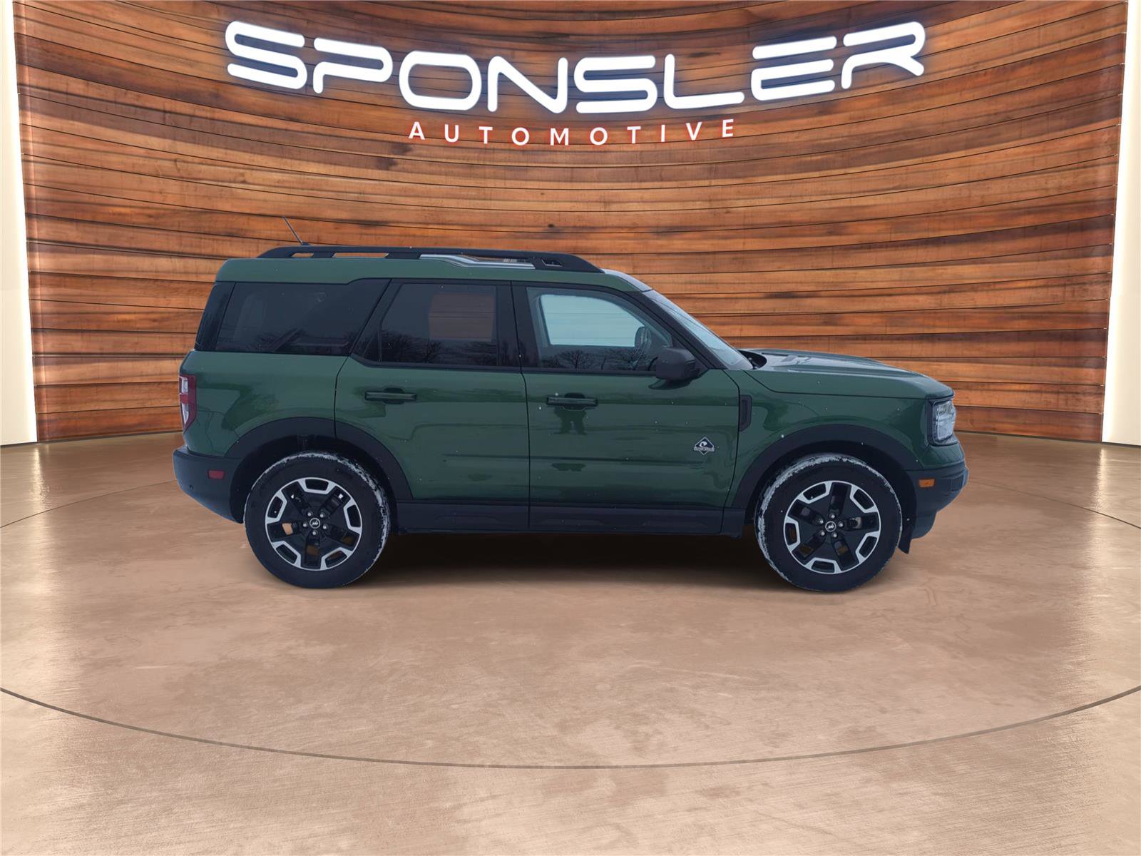 Used 2023 Ford Bronco Sport Outer Banks image 6