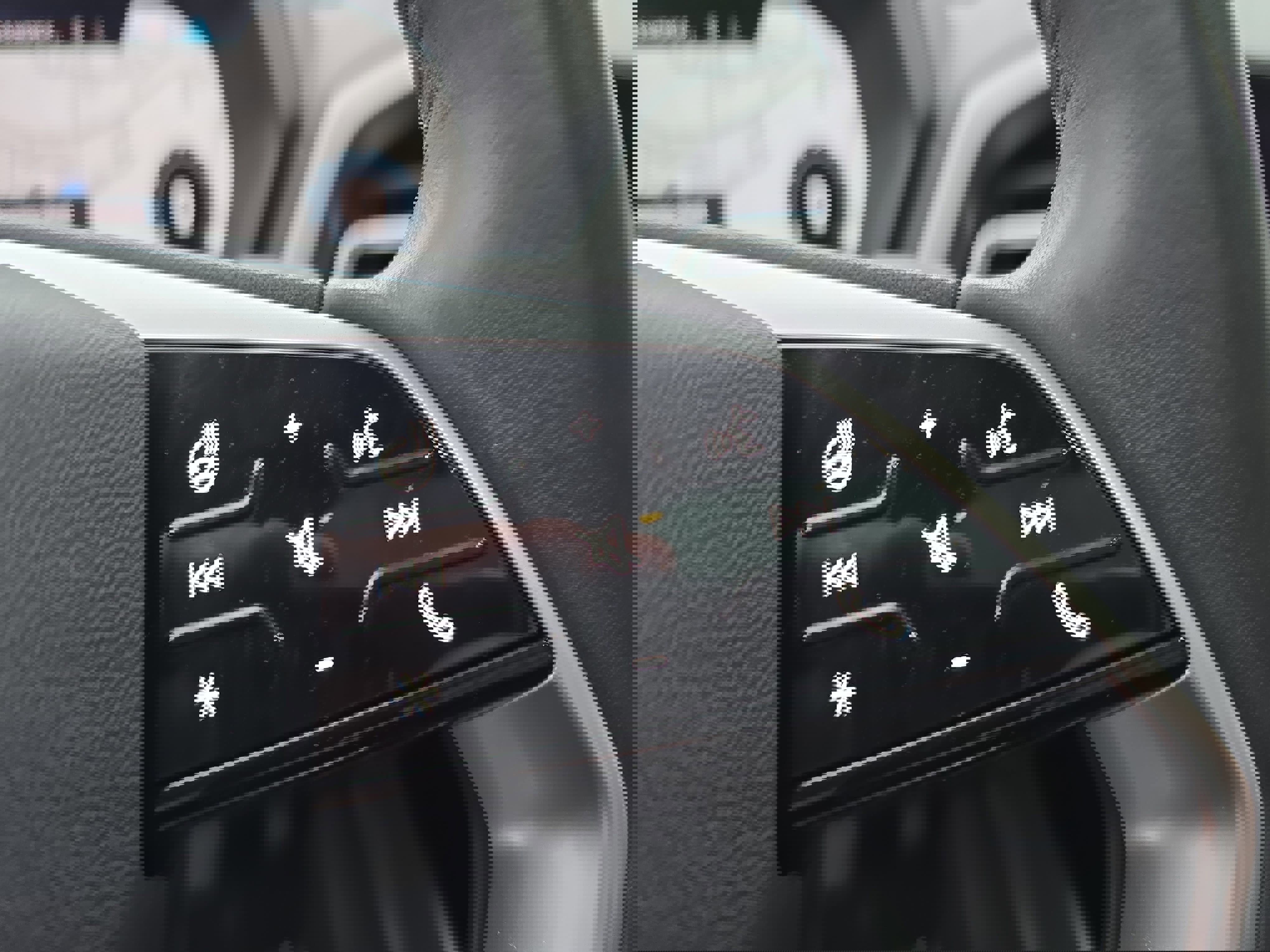 Used 2023 Audi Q4 e-tron Premium Plus w/ Premium Plus image 18