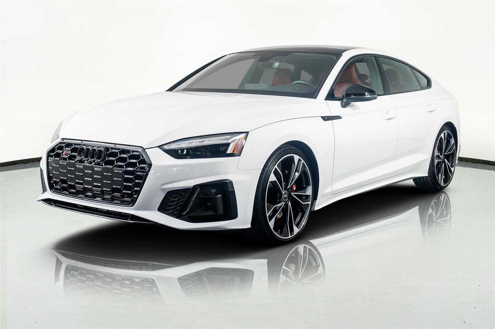 Used 2023 Audi S5 Premium Plus w/ Premium Plus Package AWD/4WD image 21