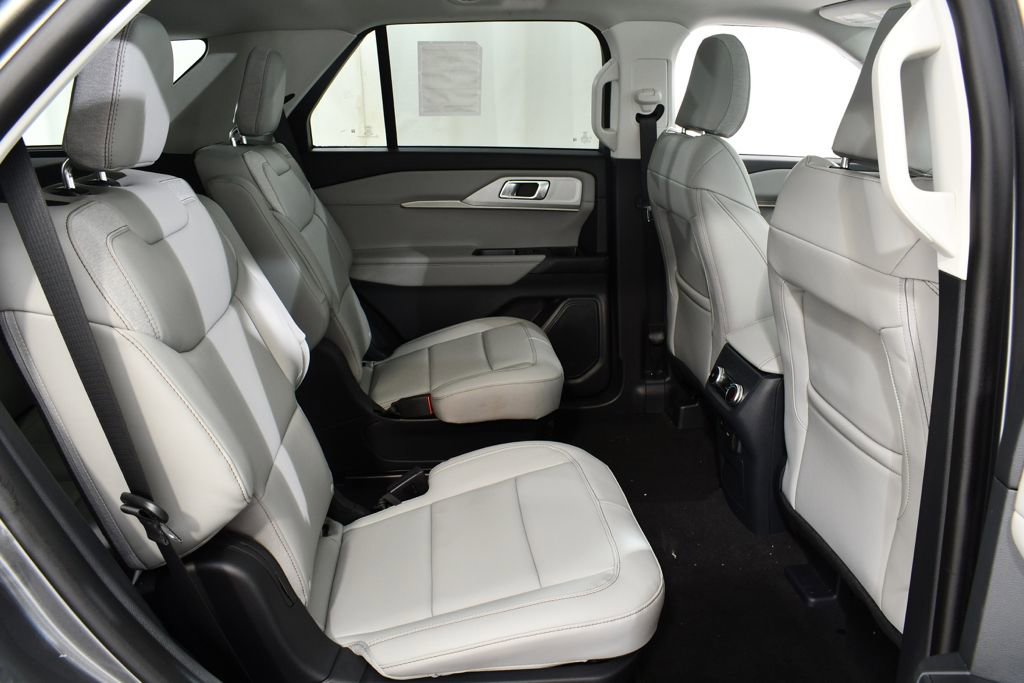 New 2026 Ford Explorer Active w/ Active Comfort Package AWD/4WD image 19