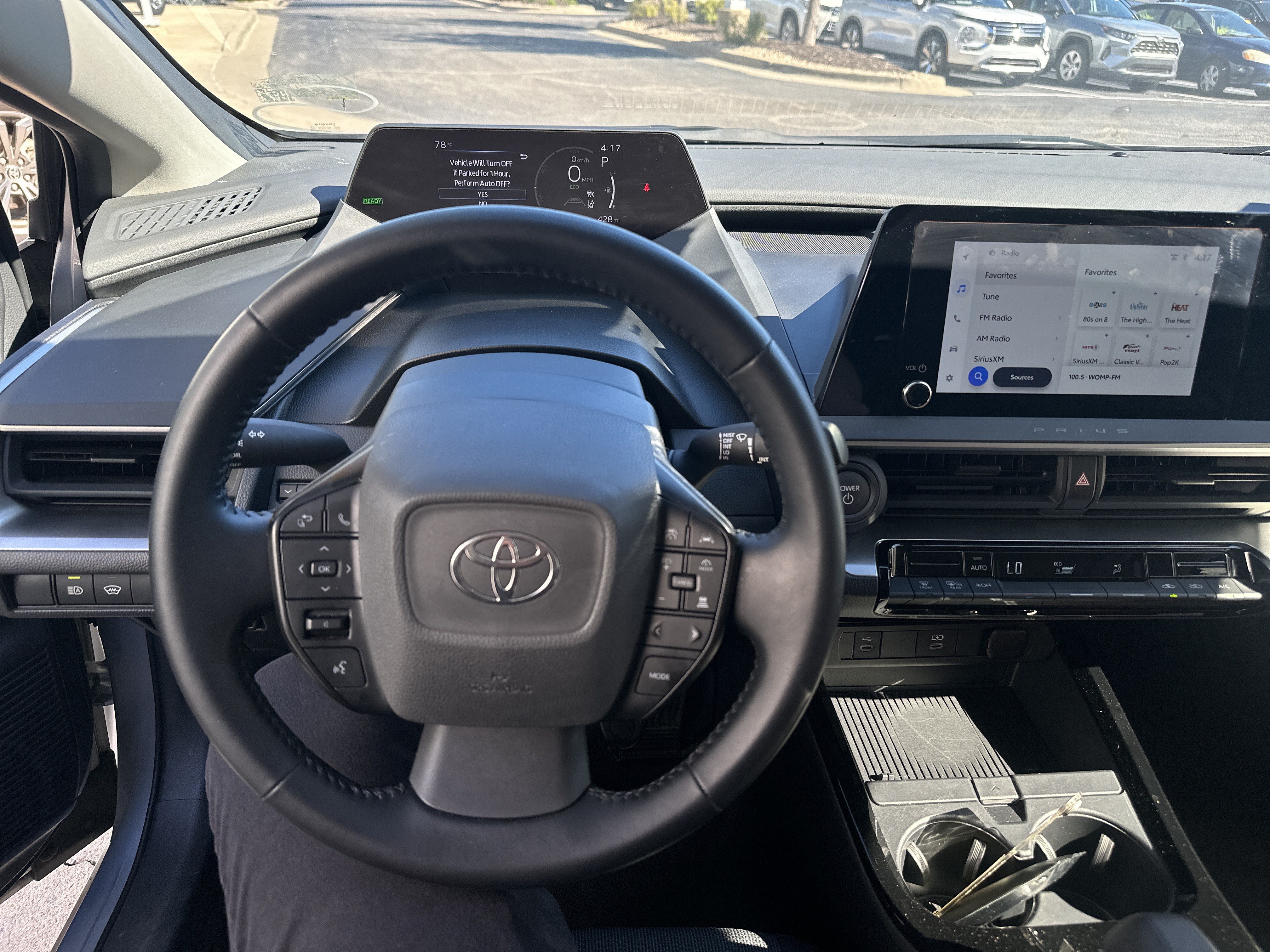 Used 2025 Toyota Prius LE FWD image 16