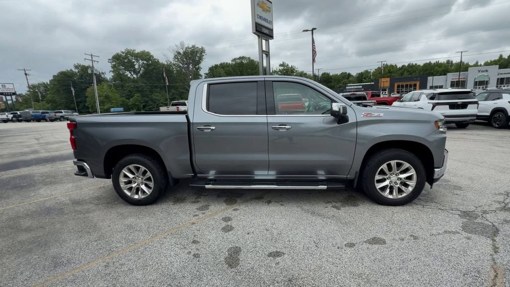 Used 2021 Chevrolet Silverado 1500 LTZ w/ LTZ Premium Package AWD/4WD image 9